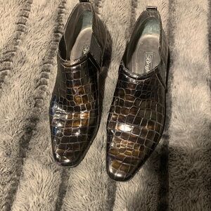 #585 “Brighton” Crocodile Ankle Boot